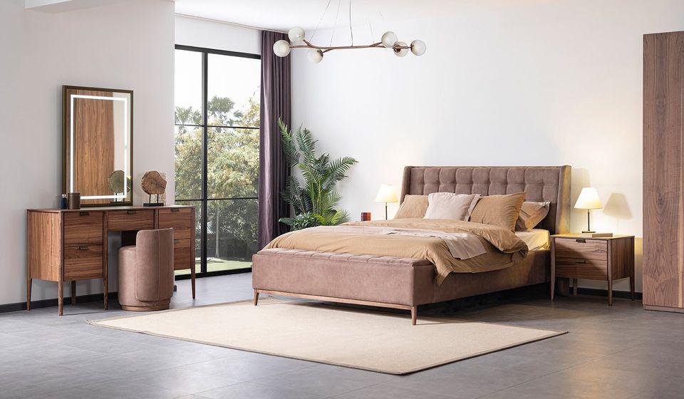 Antik Bedroom